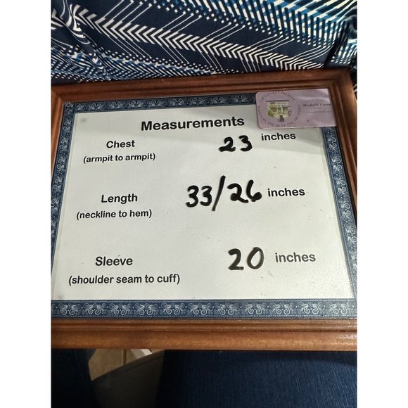 Travelers by Chico’s size 3(XL) blue print asymmetrical neckline and hem top - Picture 7 of 7